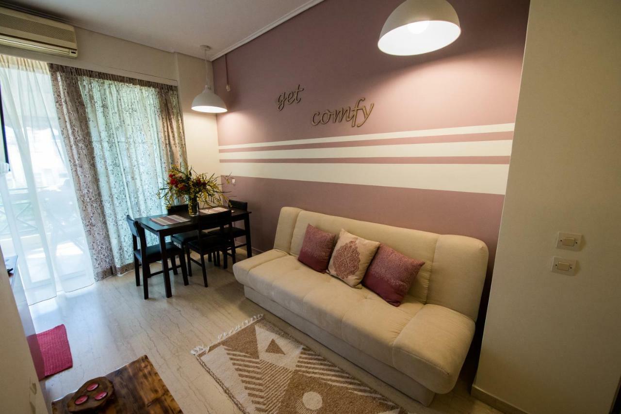 Evie'S Apartment Каламата Екстер'єр фото